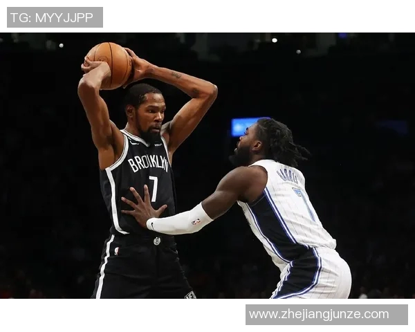 篮网主场击败国王，杜兰特绝杀夺胜：震撼时刻见证巨星风采