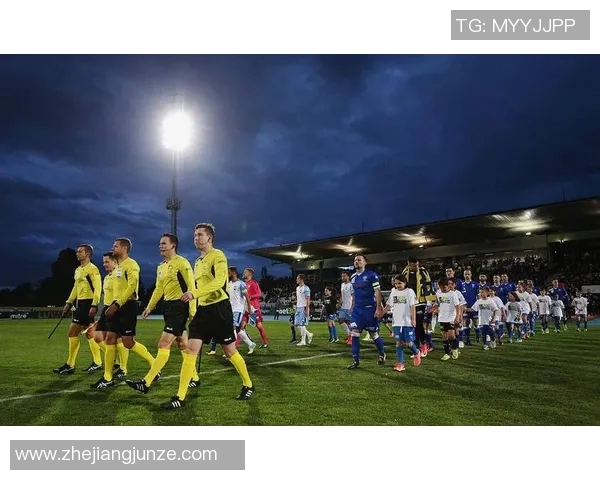 惠灵顿凤凰与墨尔本胜利首发阵容分析及比赛前瞻