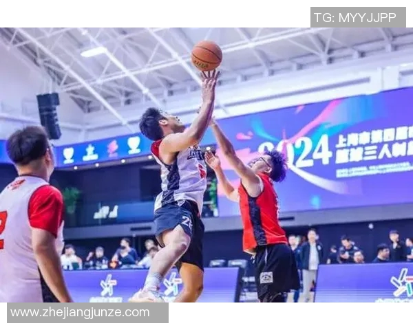 琼斯杯激战印尼队与日本队的巅峰对决引发篮球热潮